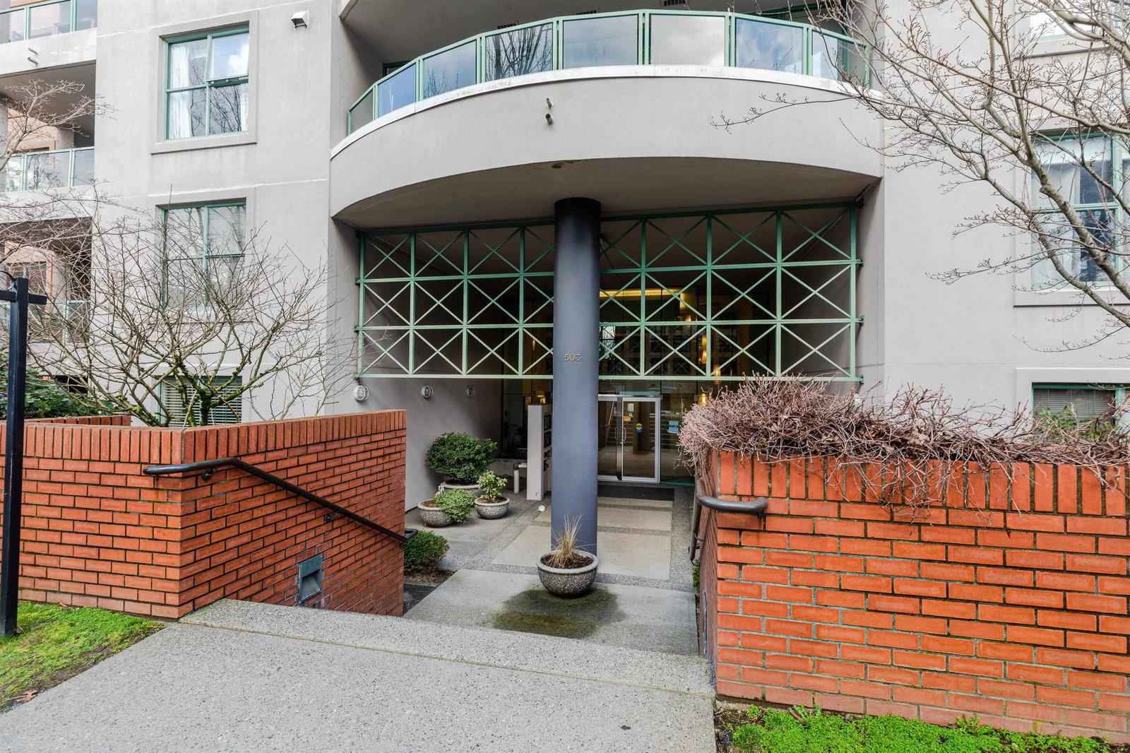 Listing Image 23