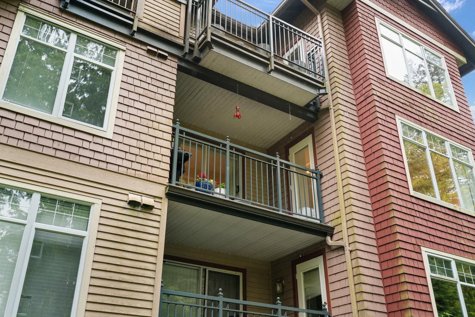Listing Image 28