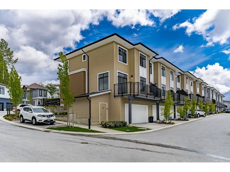 38 - 15255 Sitka Drive, Surrey, V3S 0B1 | Image 2
