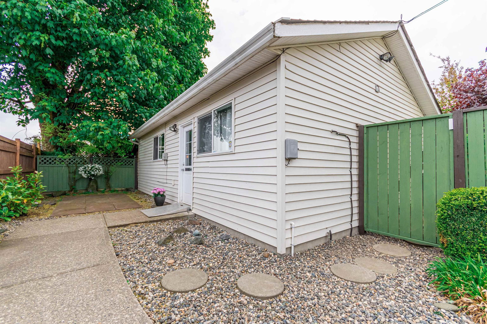 Listing Image 35