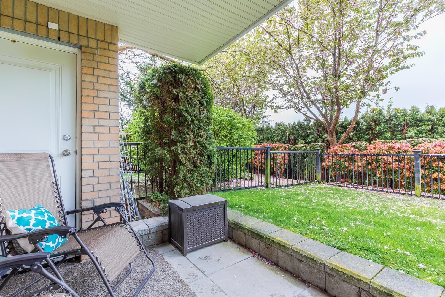 Listing Image 11