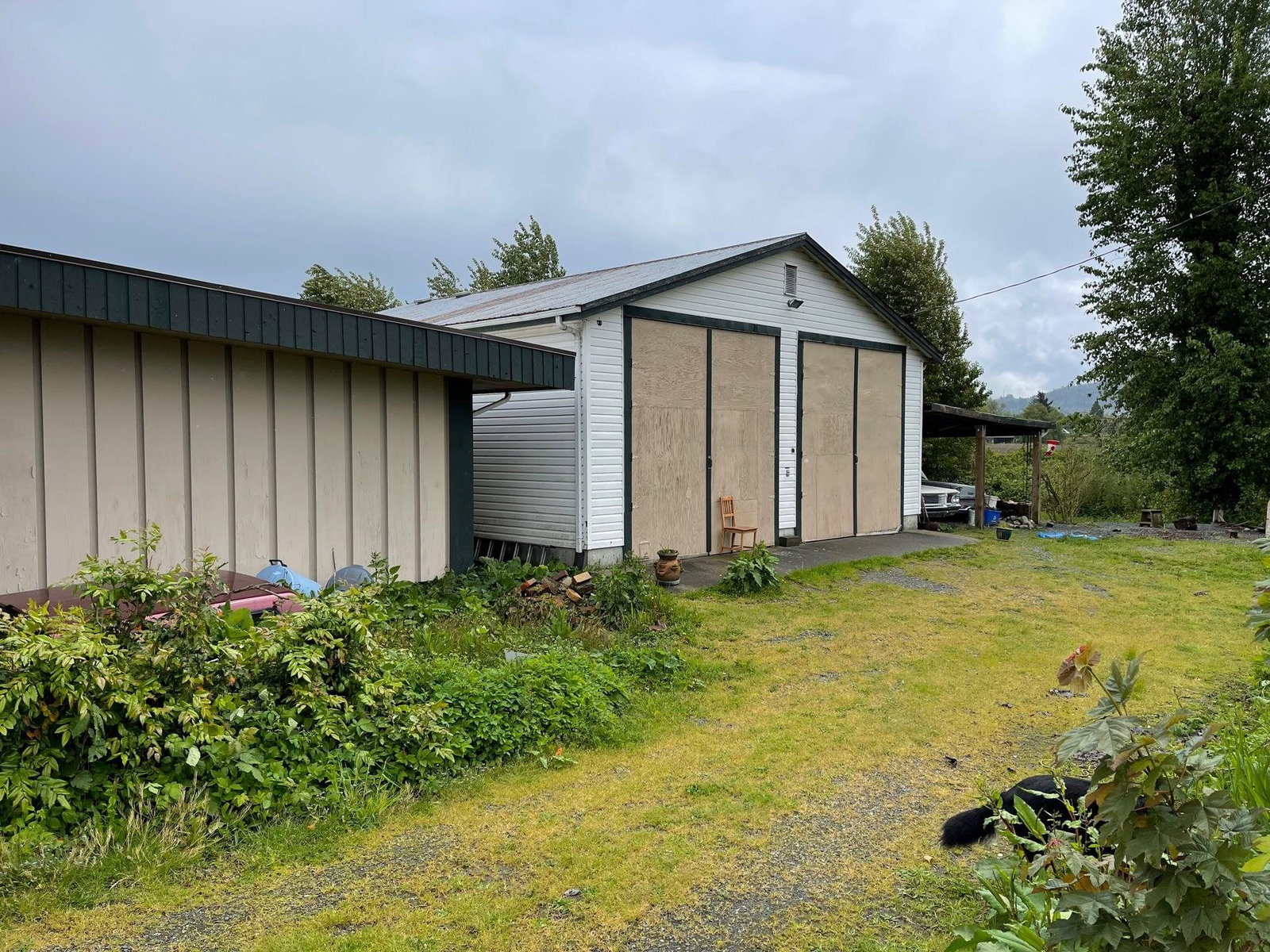 Listing Image 11