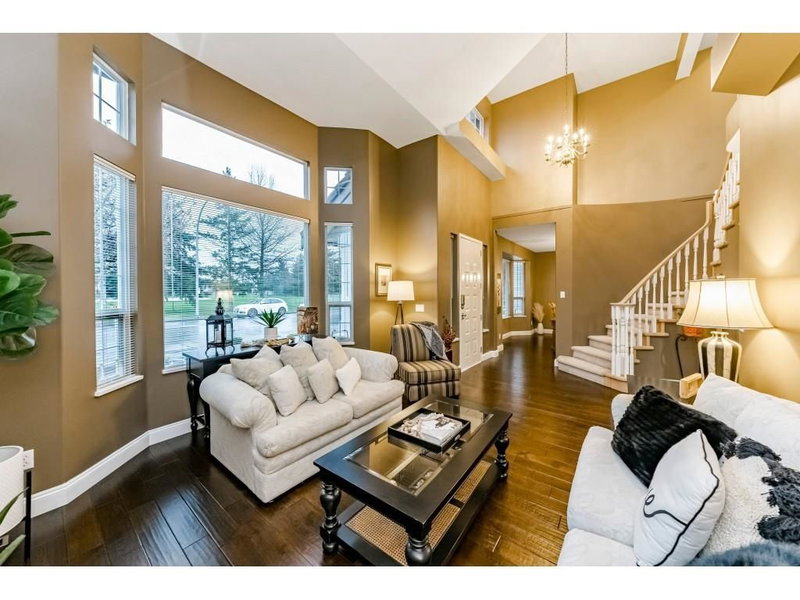 1288 Riverside Drive, Port Coquitlam, V3B 7Y2 | Image 3