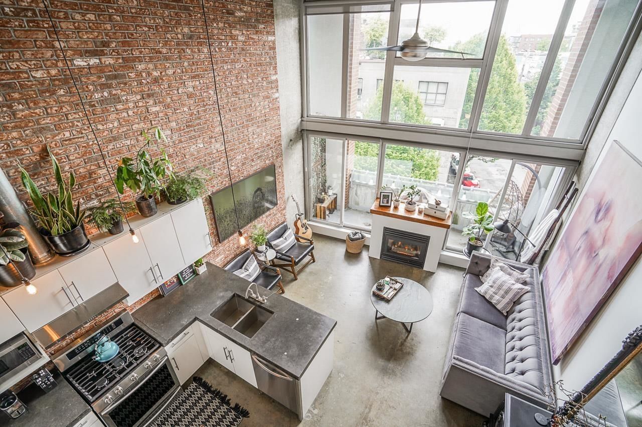 Listing Image 19
