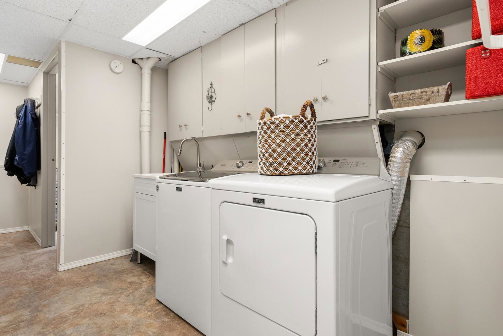 Listing Image 20