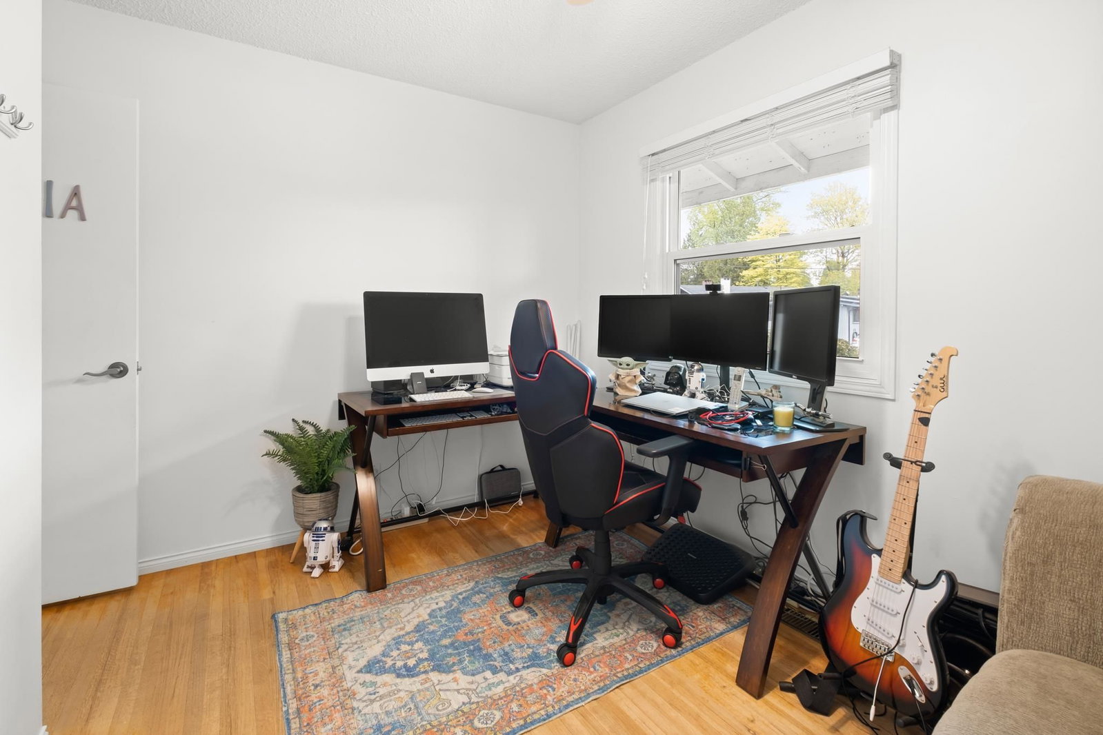 Listing Image 19