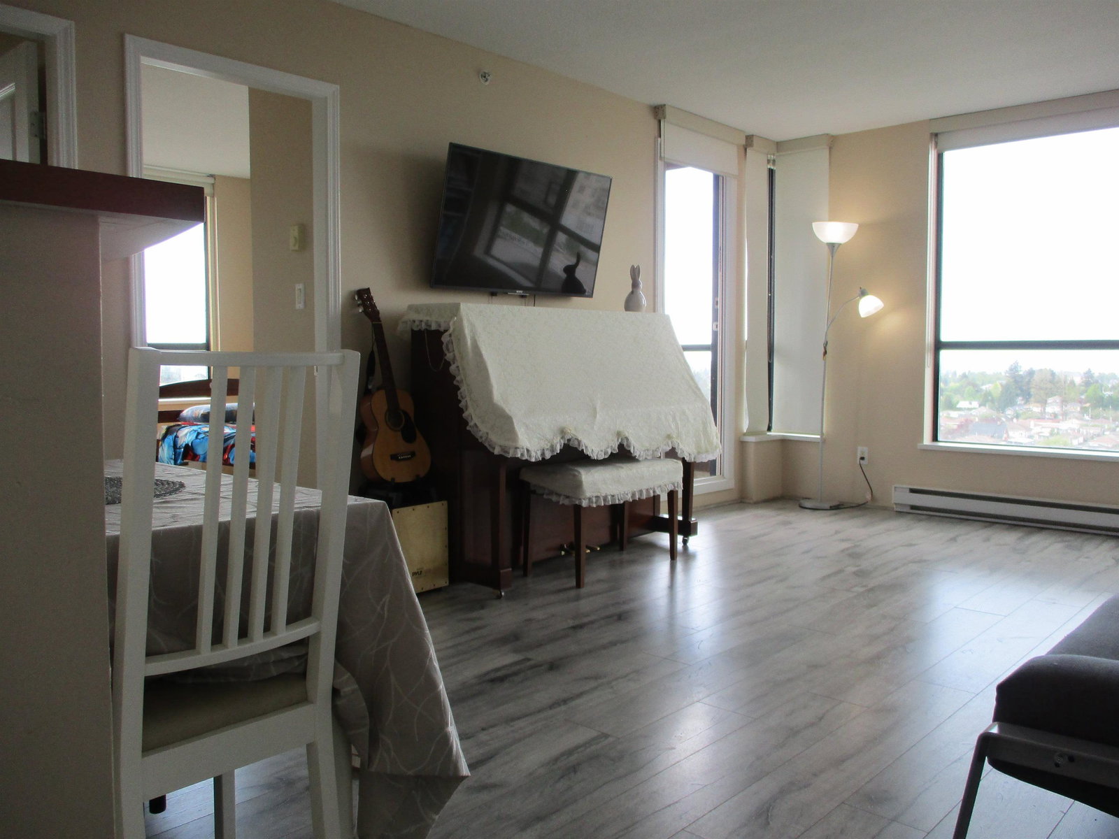 Listing Image 22
