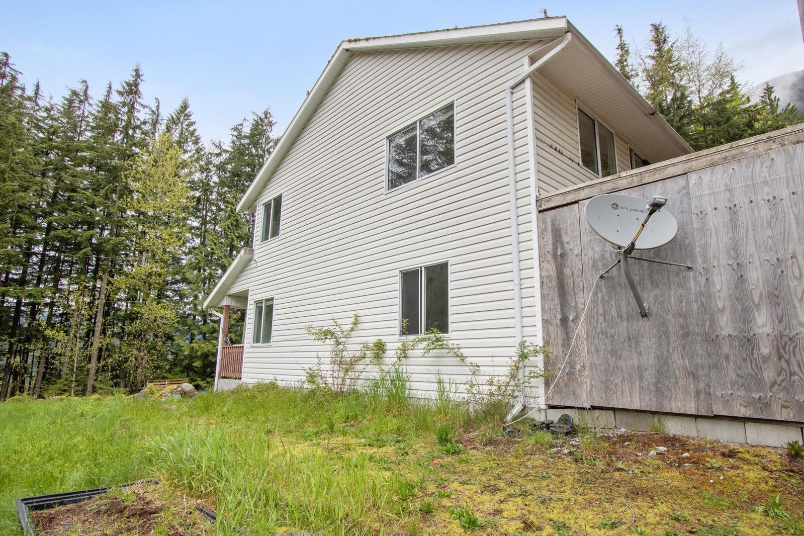 Listing Image 5
