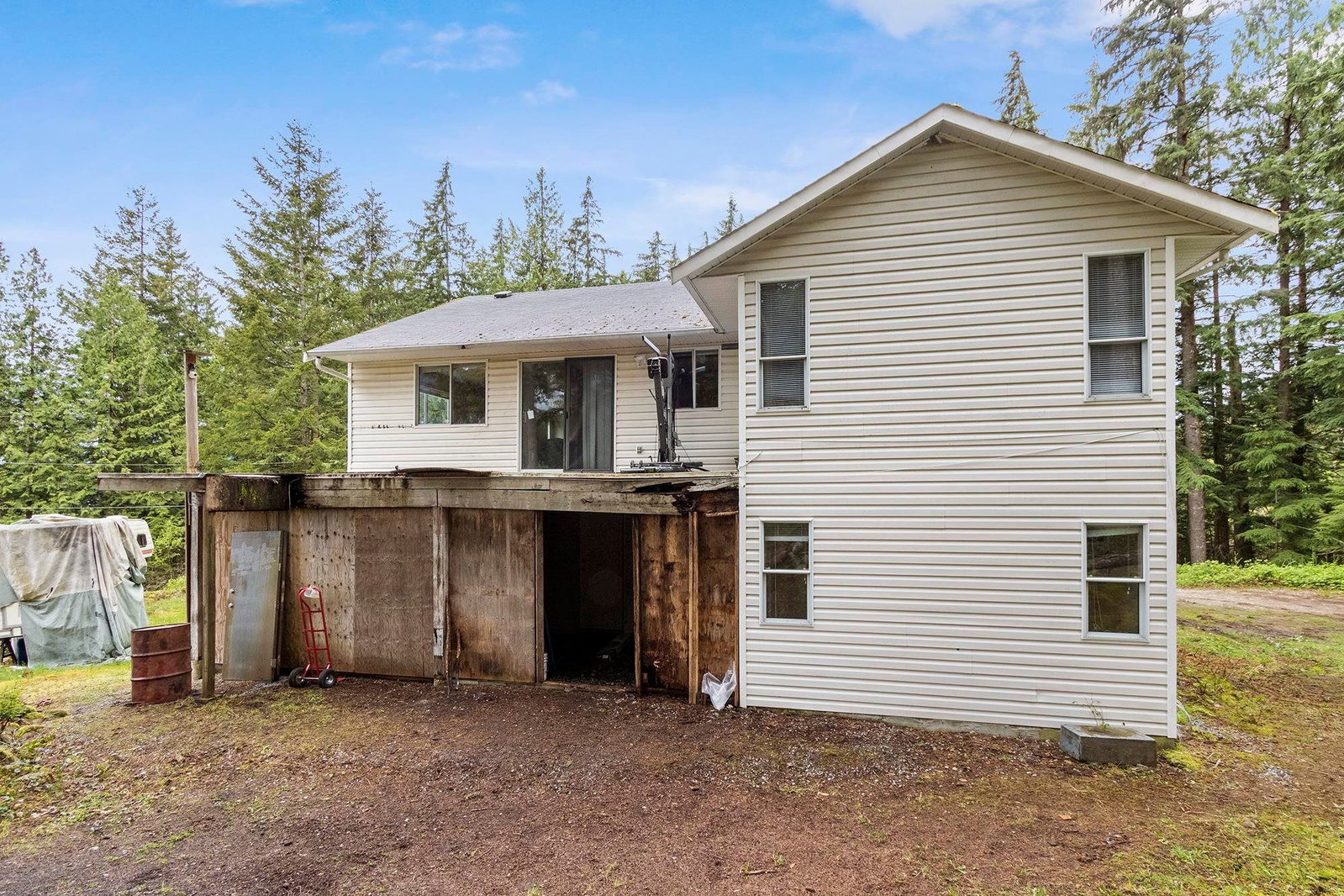 Listing Image 6