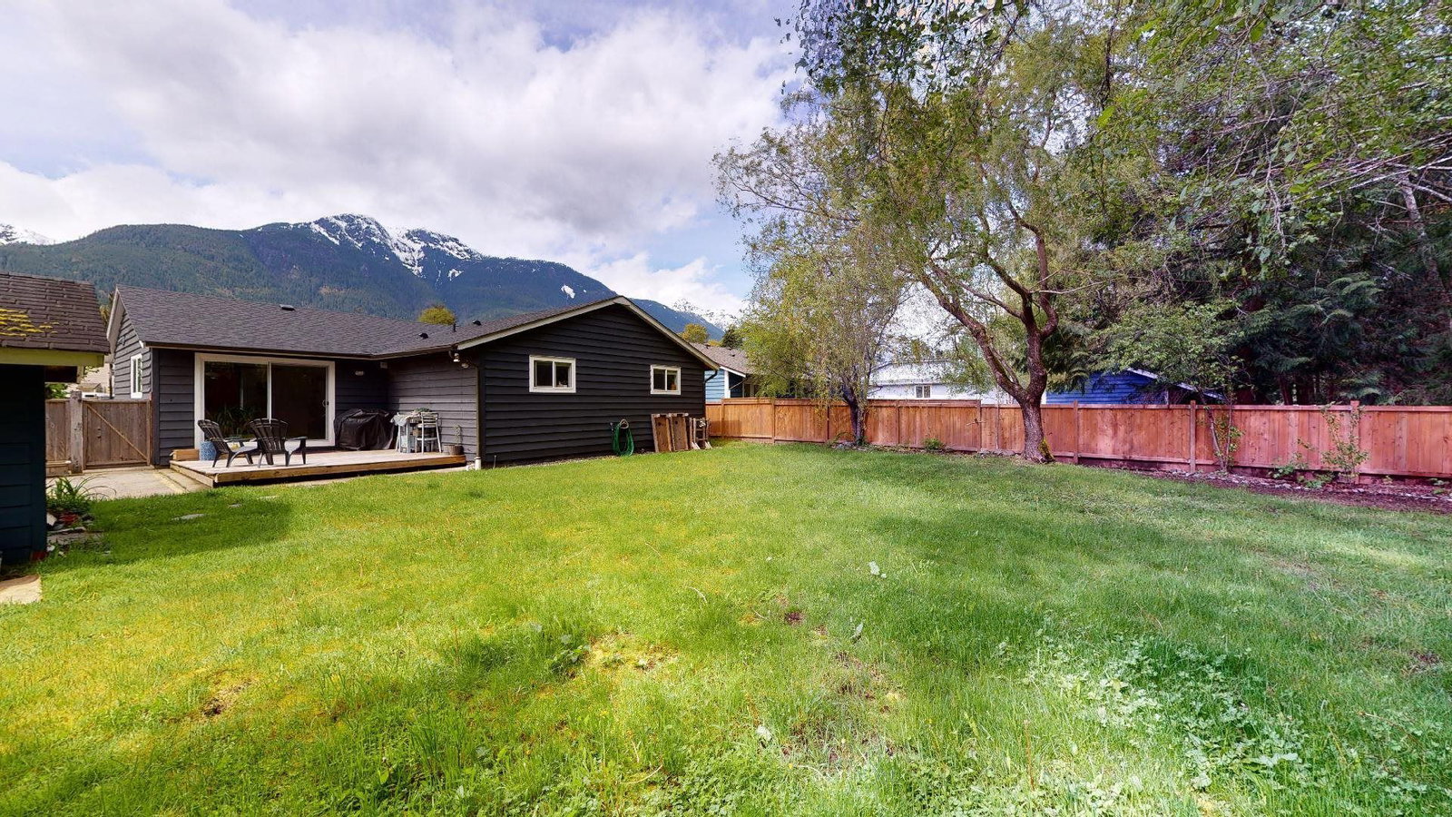 Listing Image 27