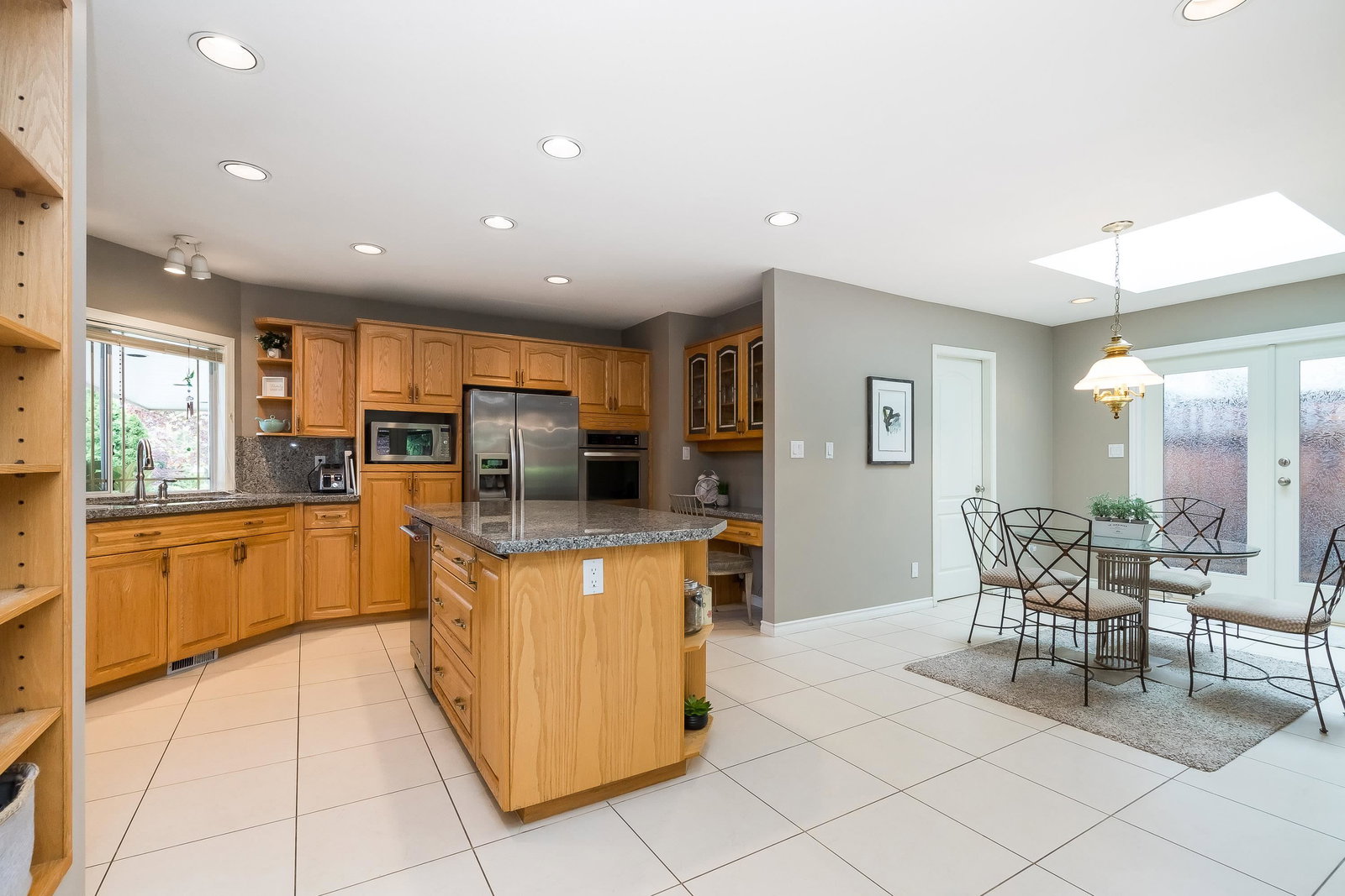 Listing Image 14