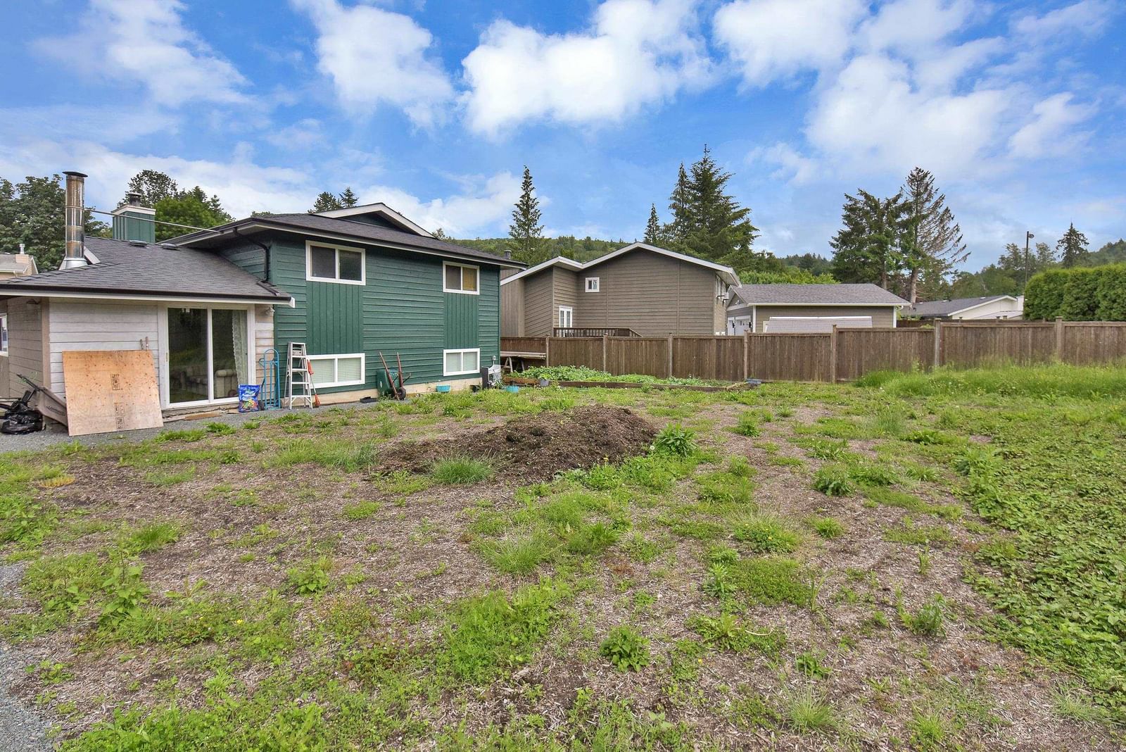 Listing Image 14