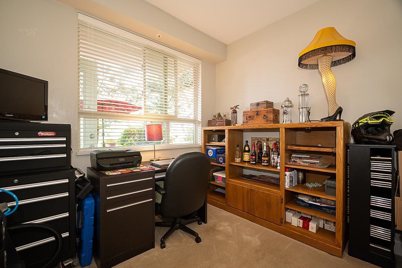 Listing Image 20
