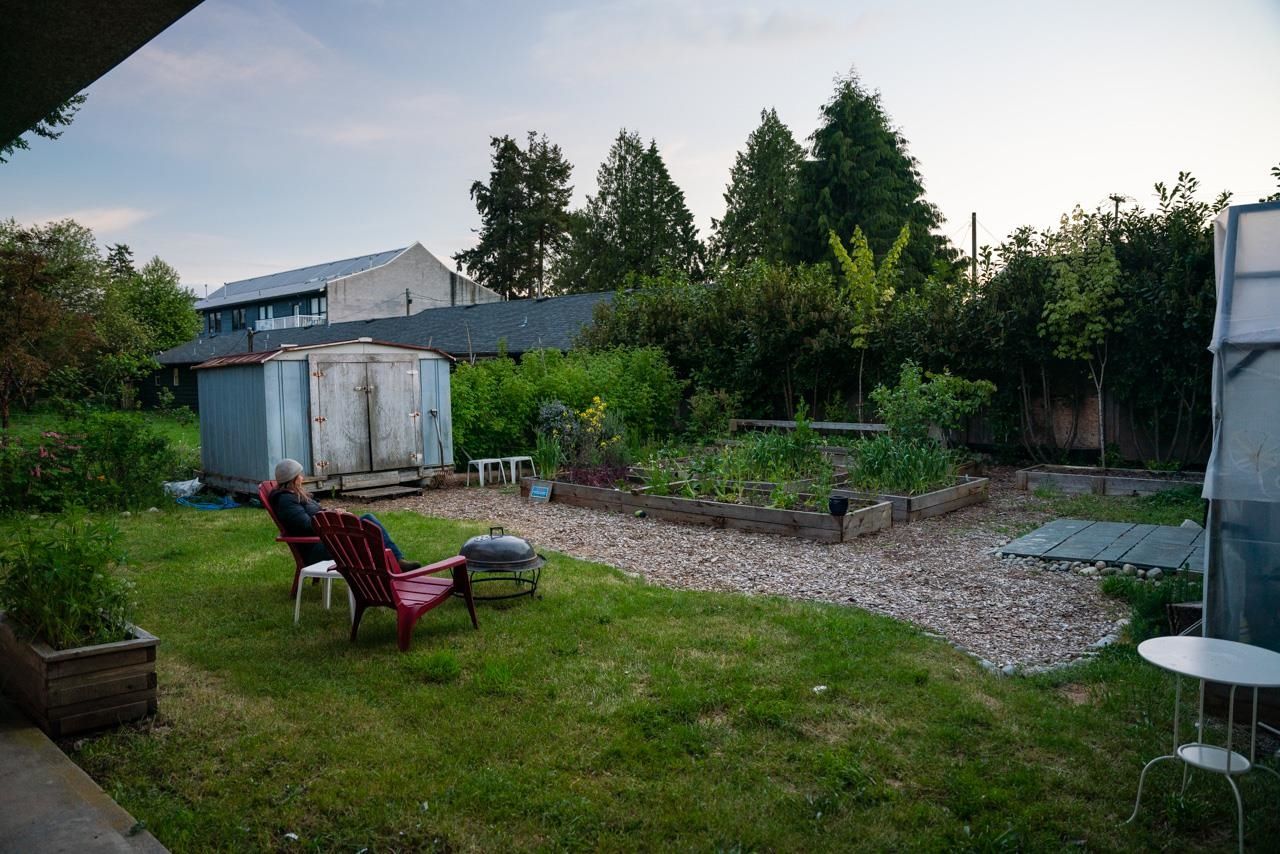 Listing Image 26
