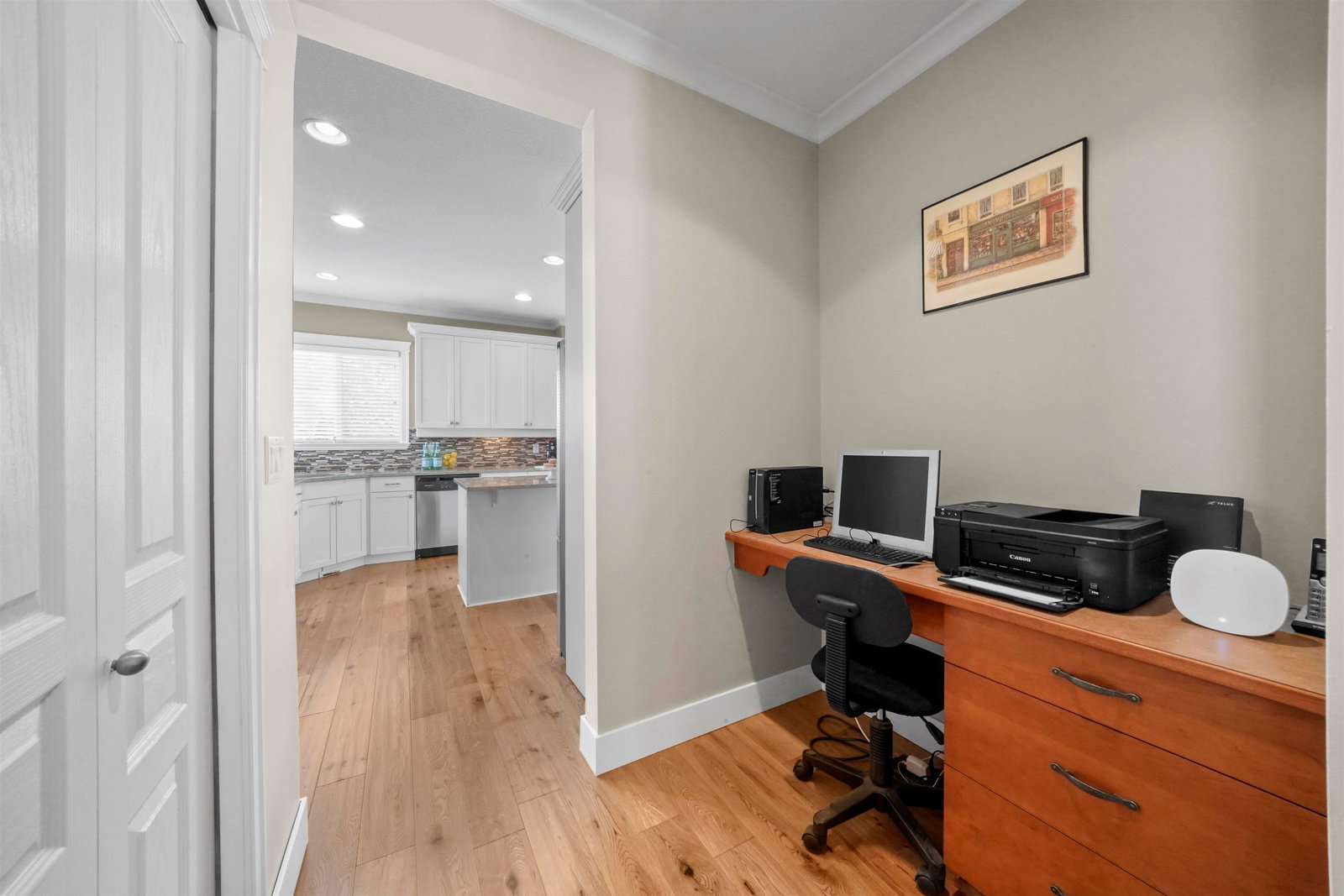 Listing Image 14