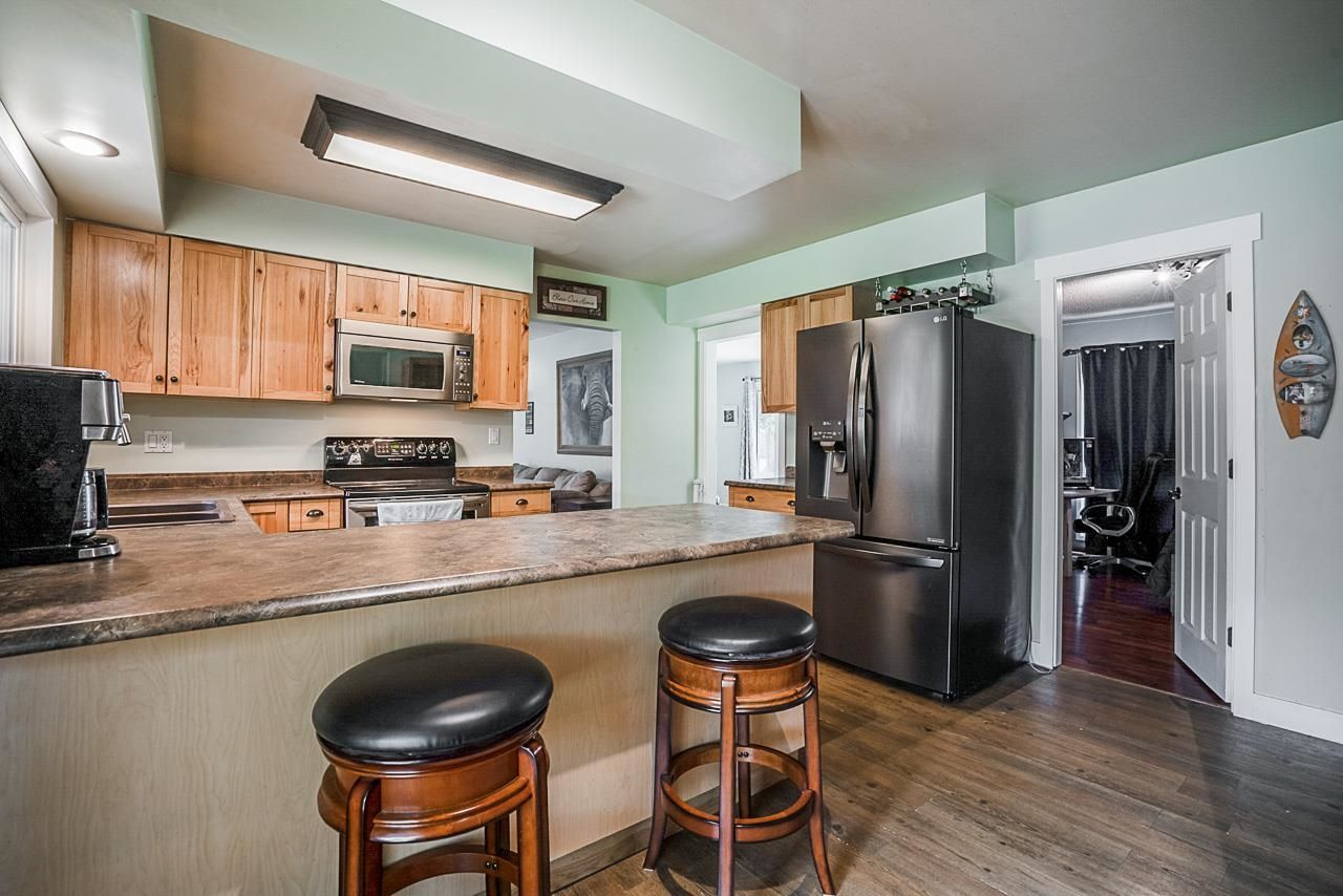 Listing Image 15
