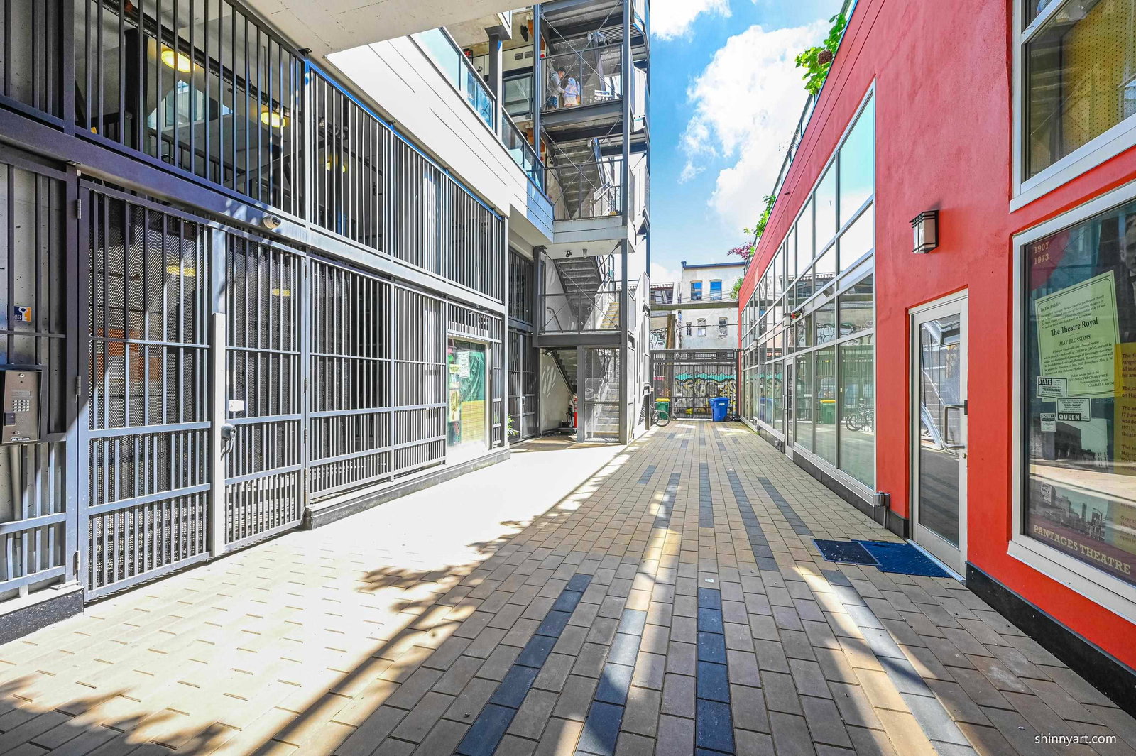 Listing Image 15