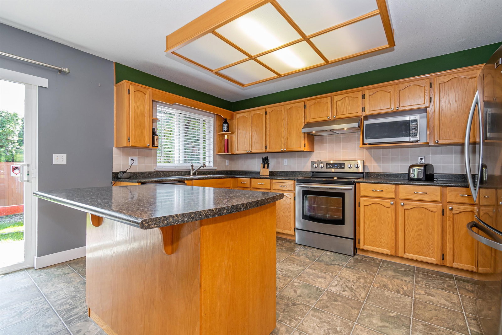 Listing Image 15