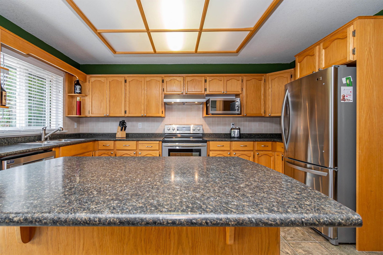 Listing Image 19
