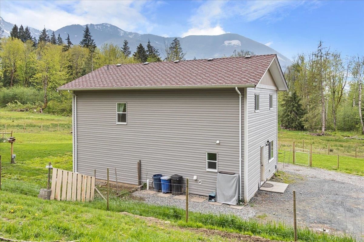 Listing Image 37