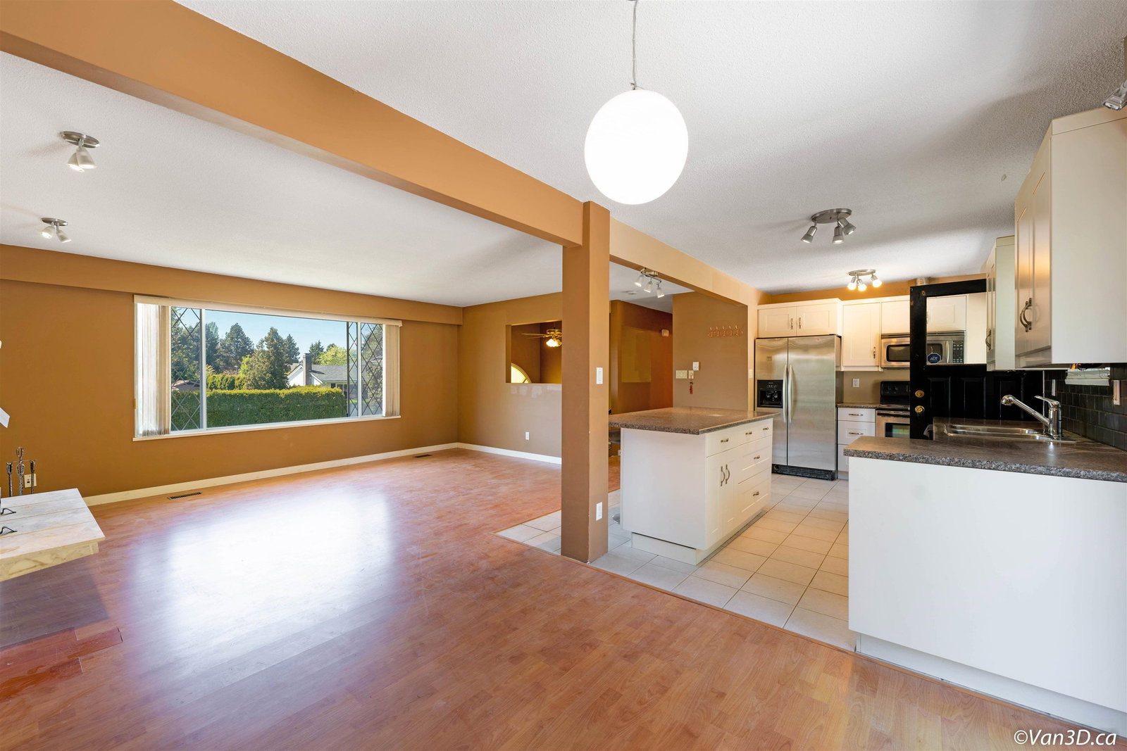 Listing Image 15