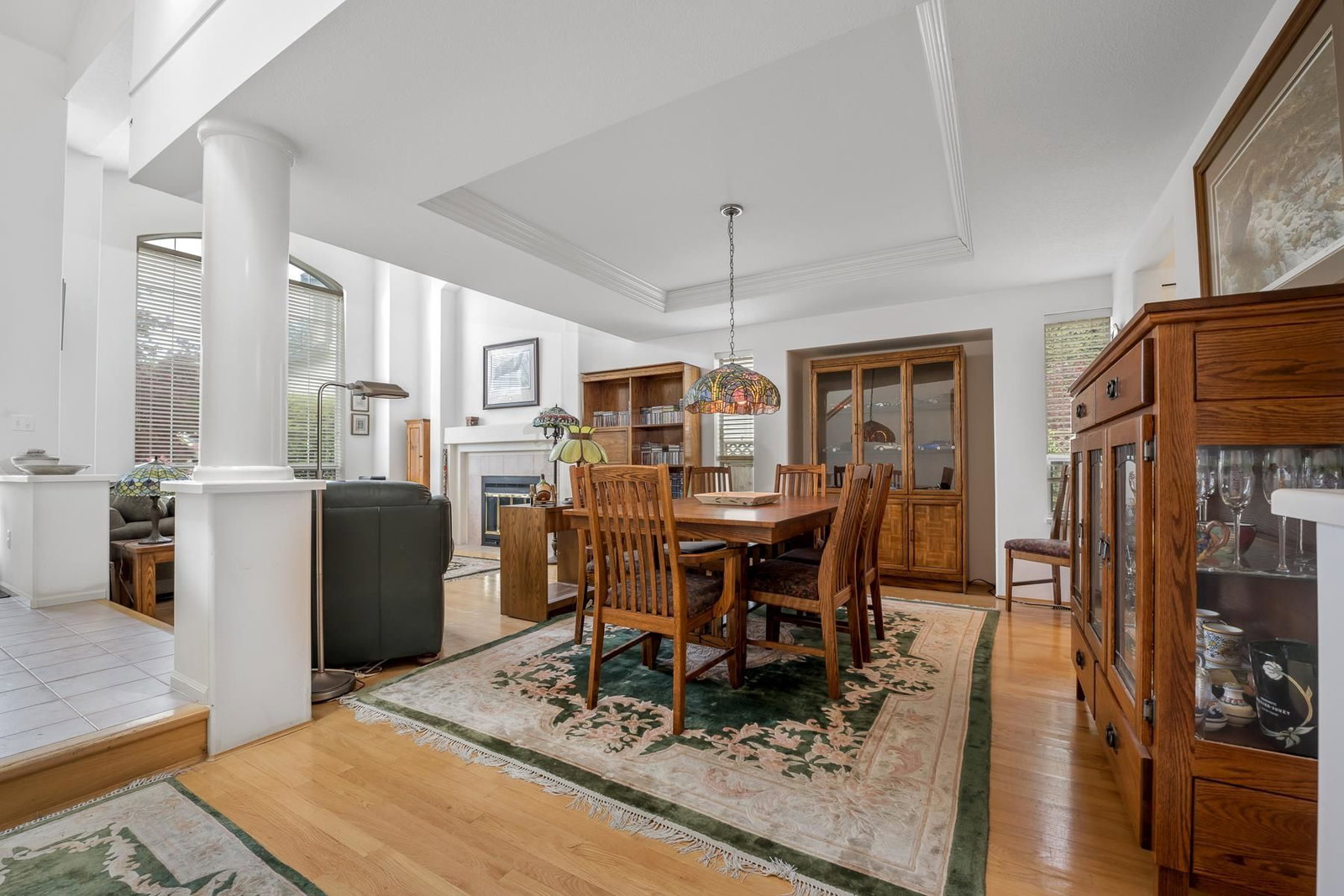 Listing Image 6