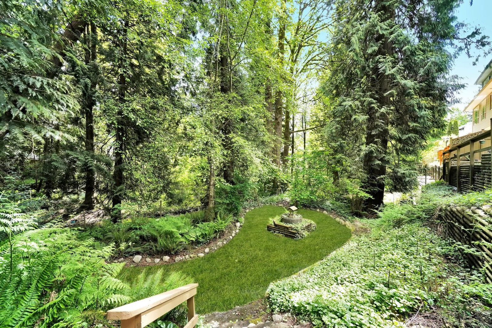 Listing Image 10