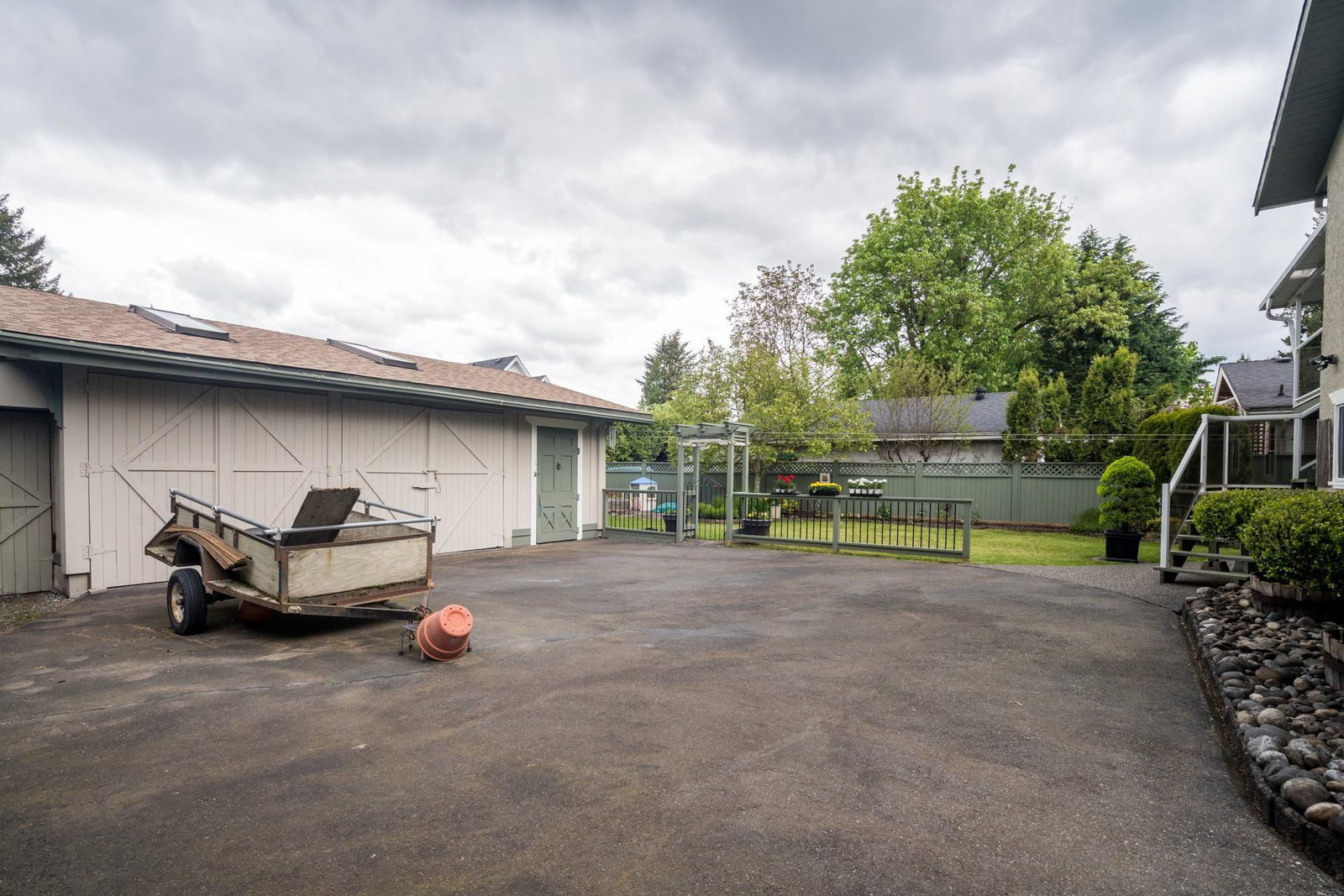 Listing Image 33