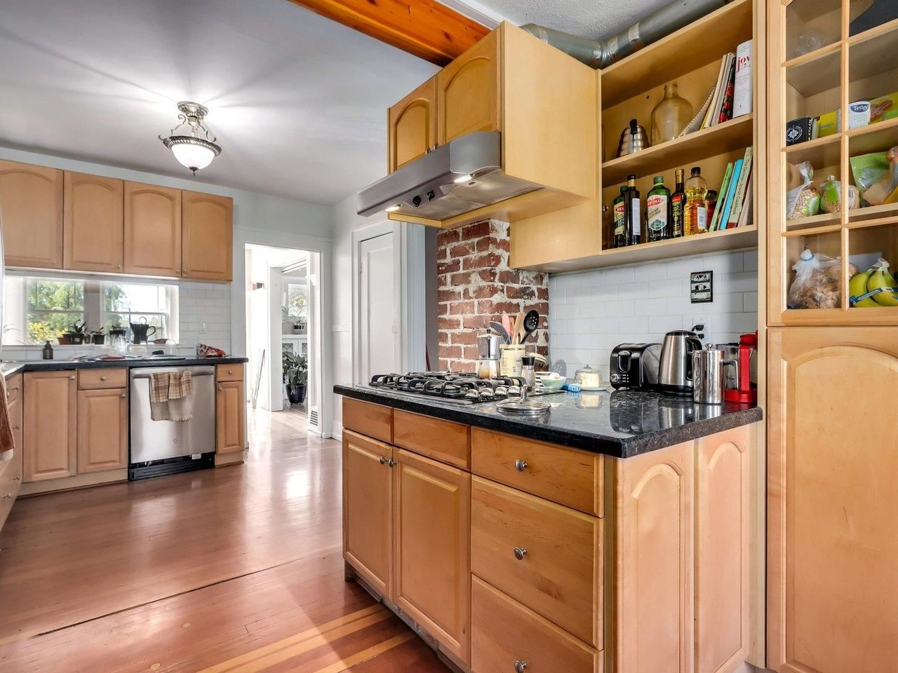 Listing Image 13