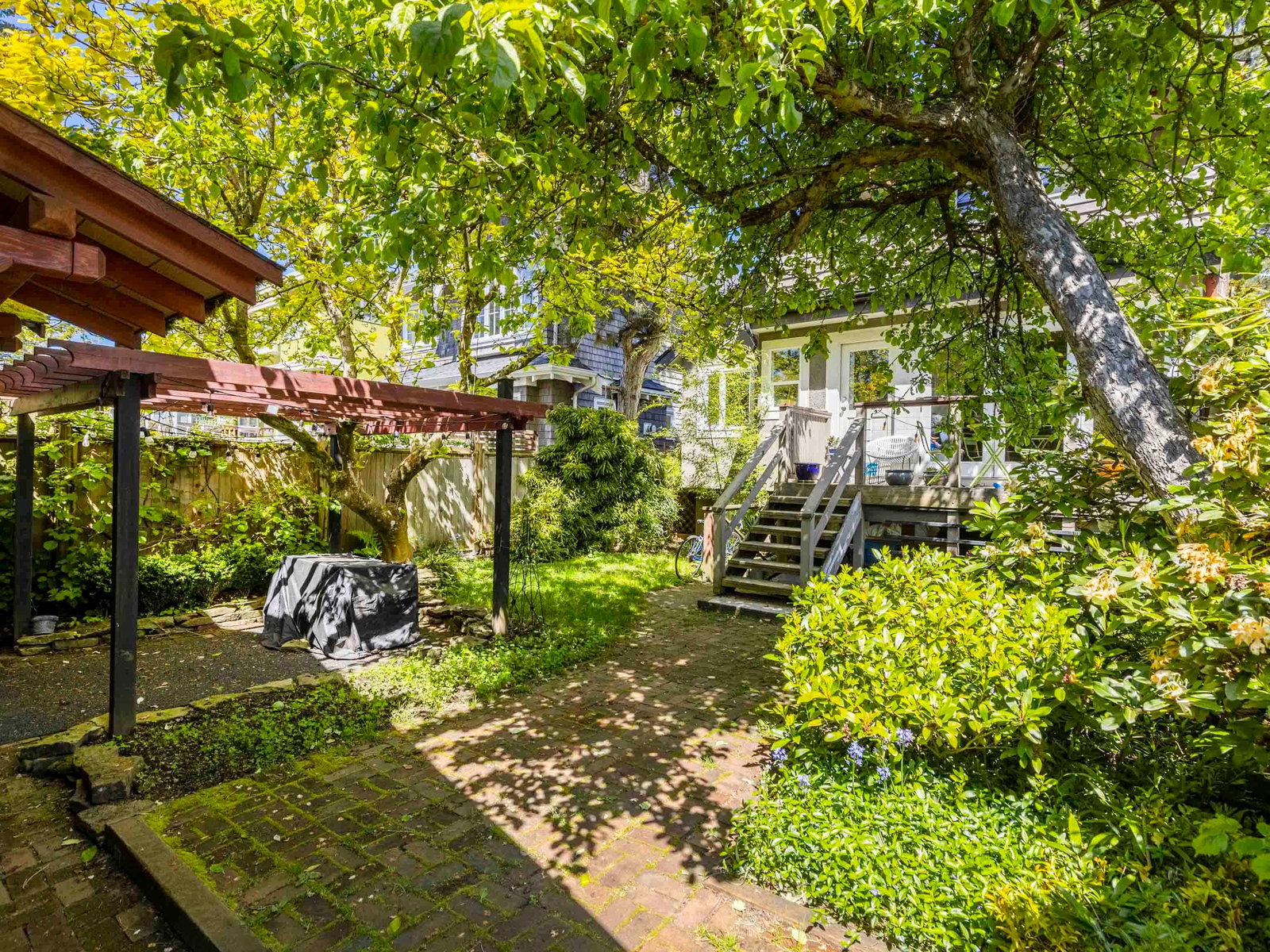 Listing Image 13