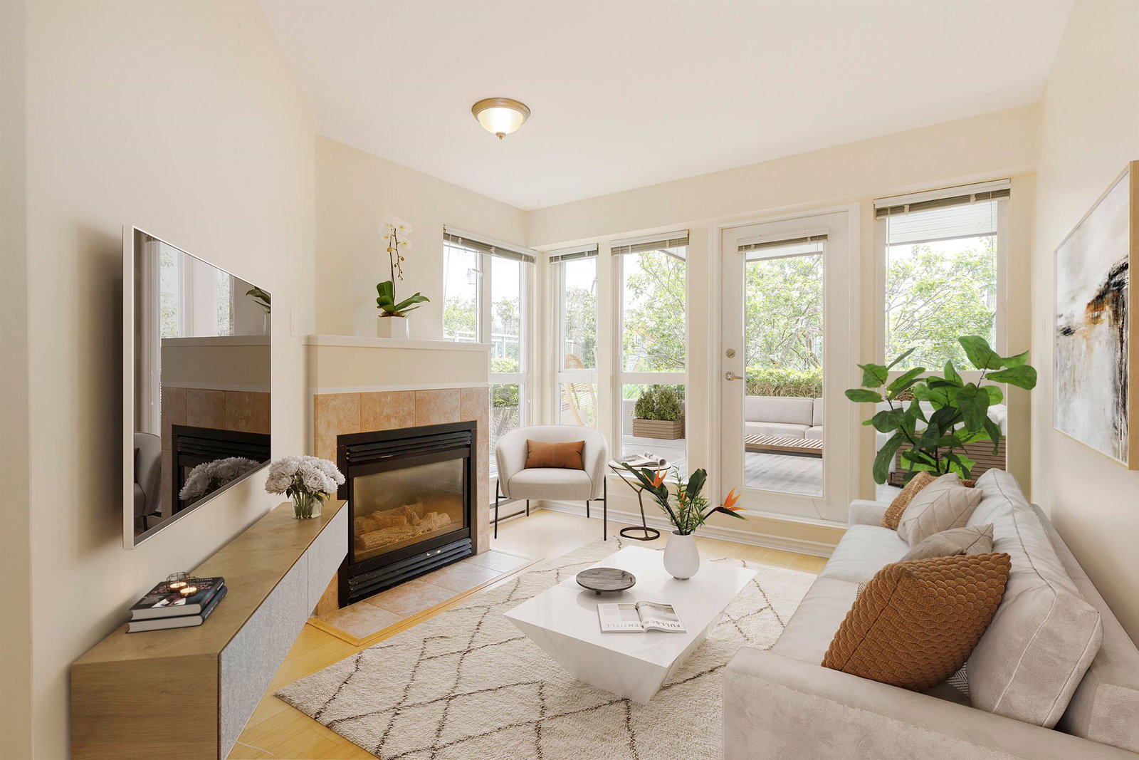 Listing Image 1