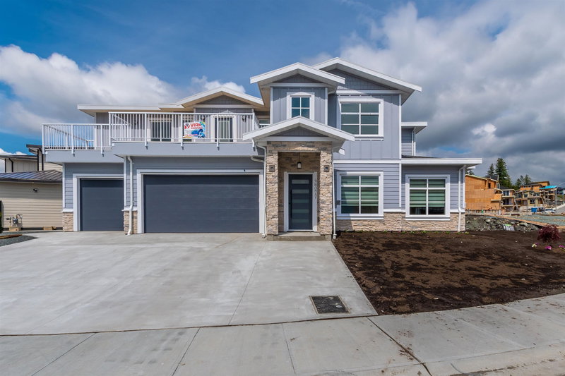 46077 Crestview Drive, Chilliwack, V2R 6G4 | Image 2