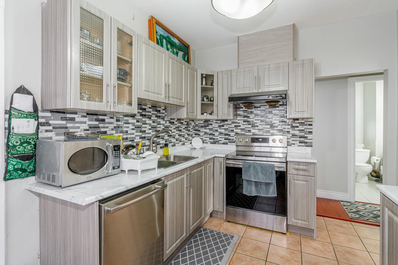 Listing Image 13