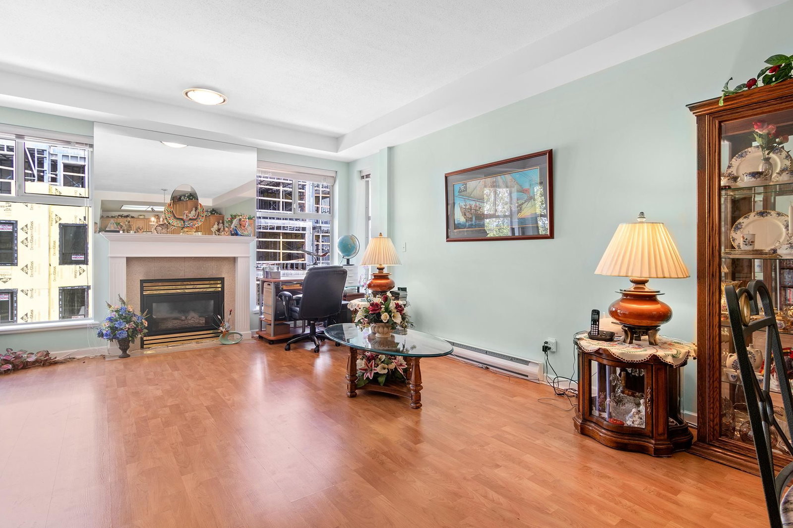 Listing Image 7