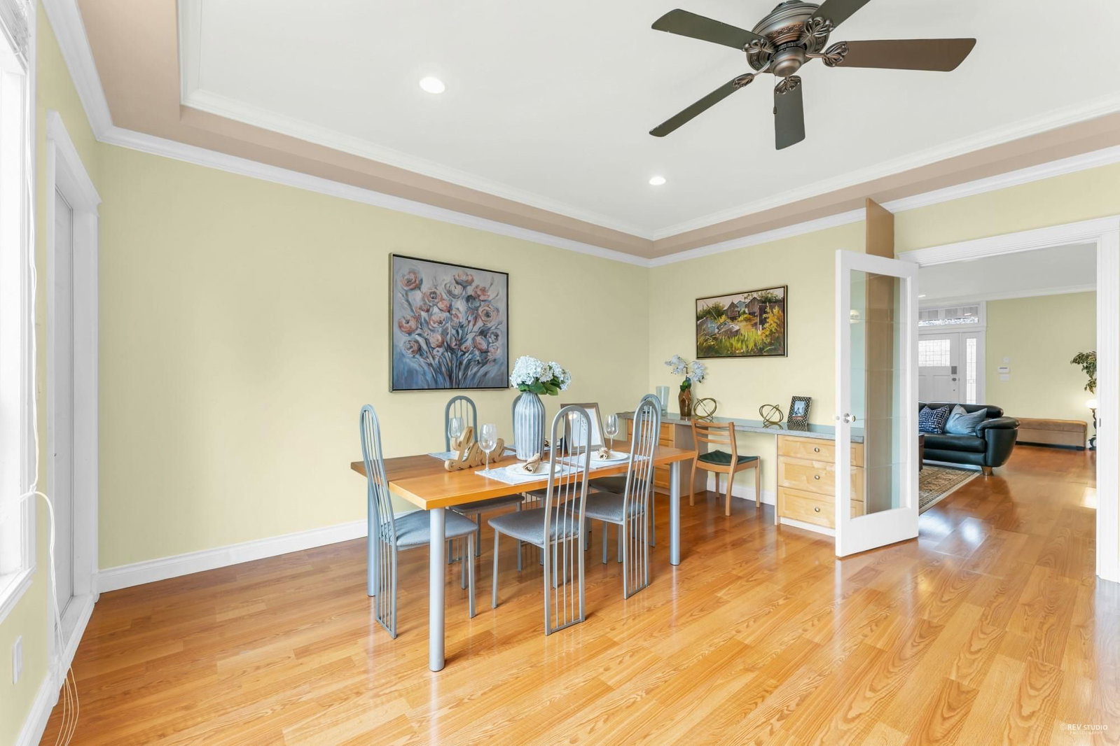 Listing Image 9