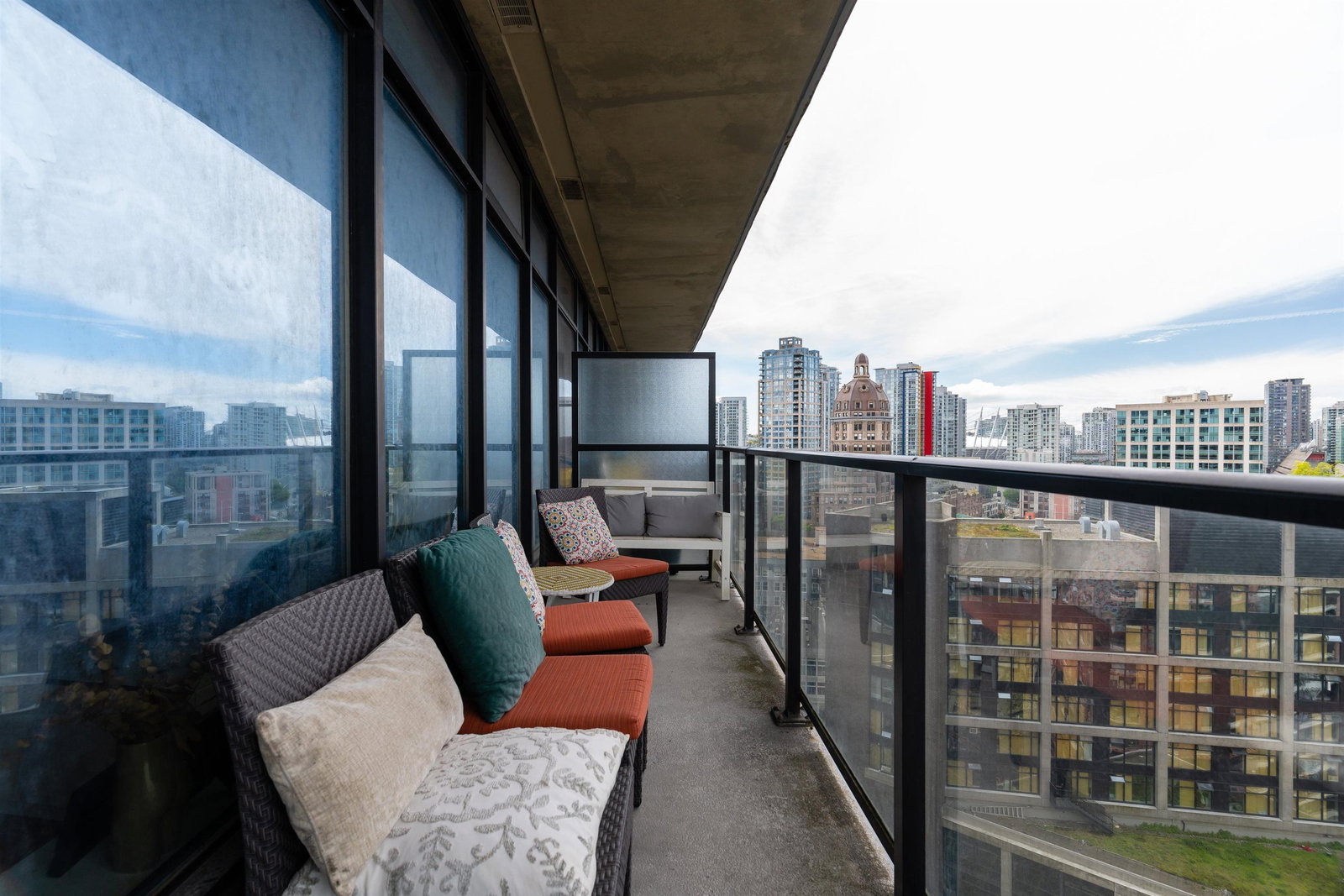 Listing Image 21