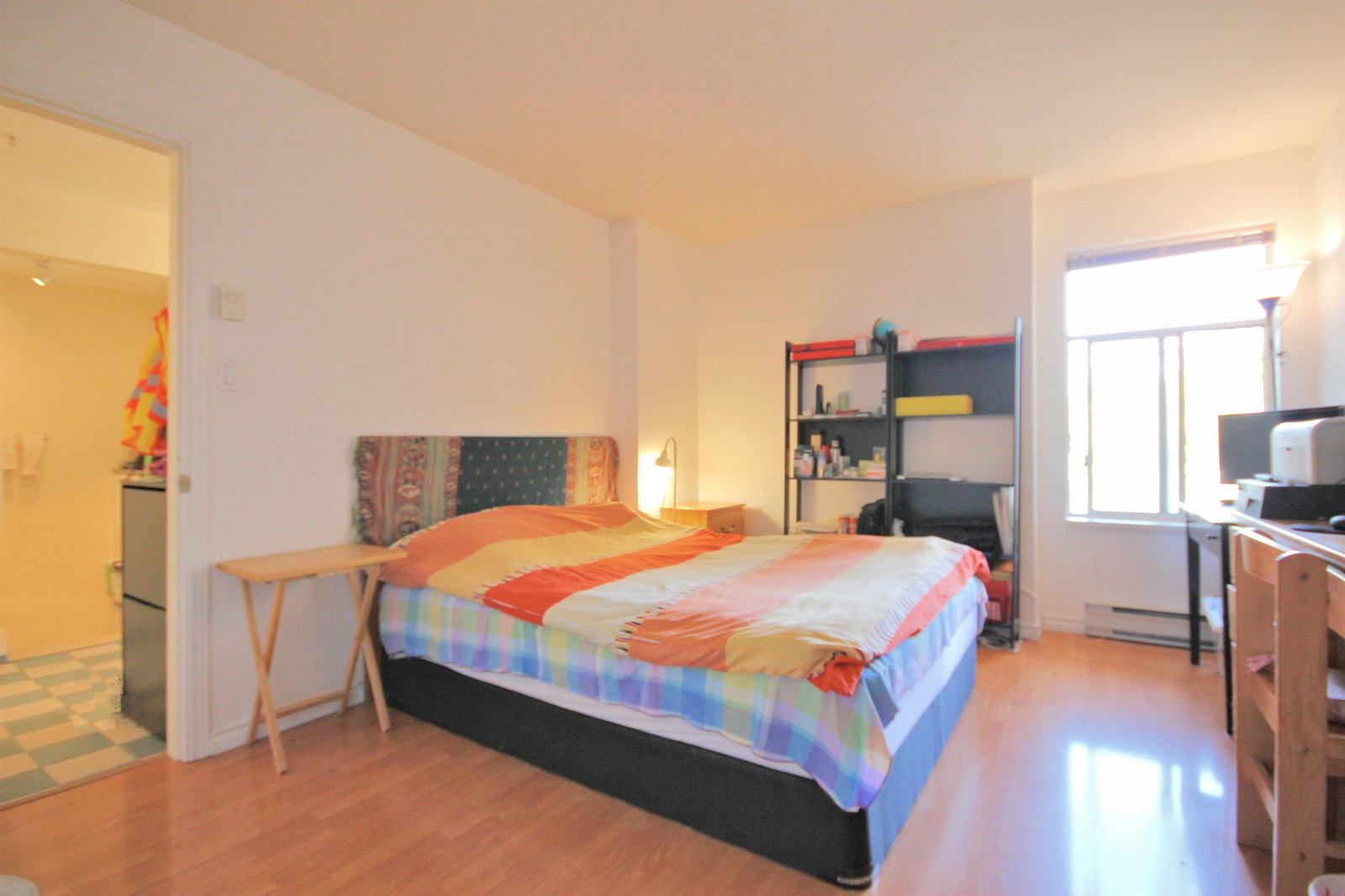 Listing Image 10