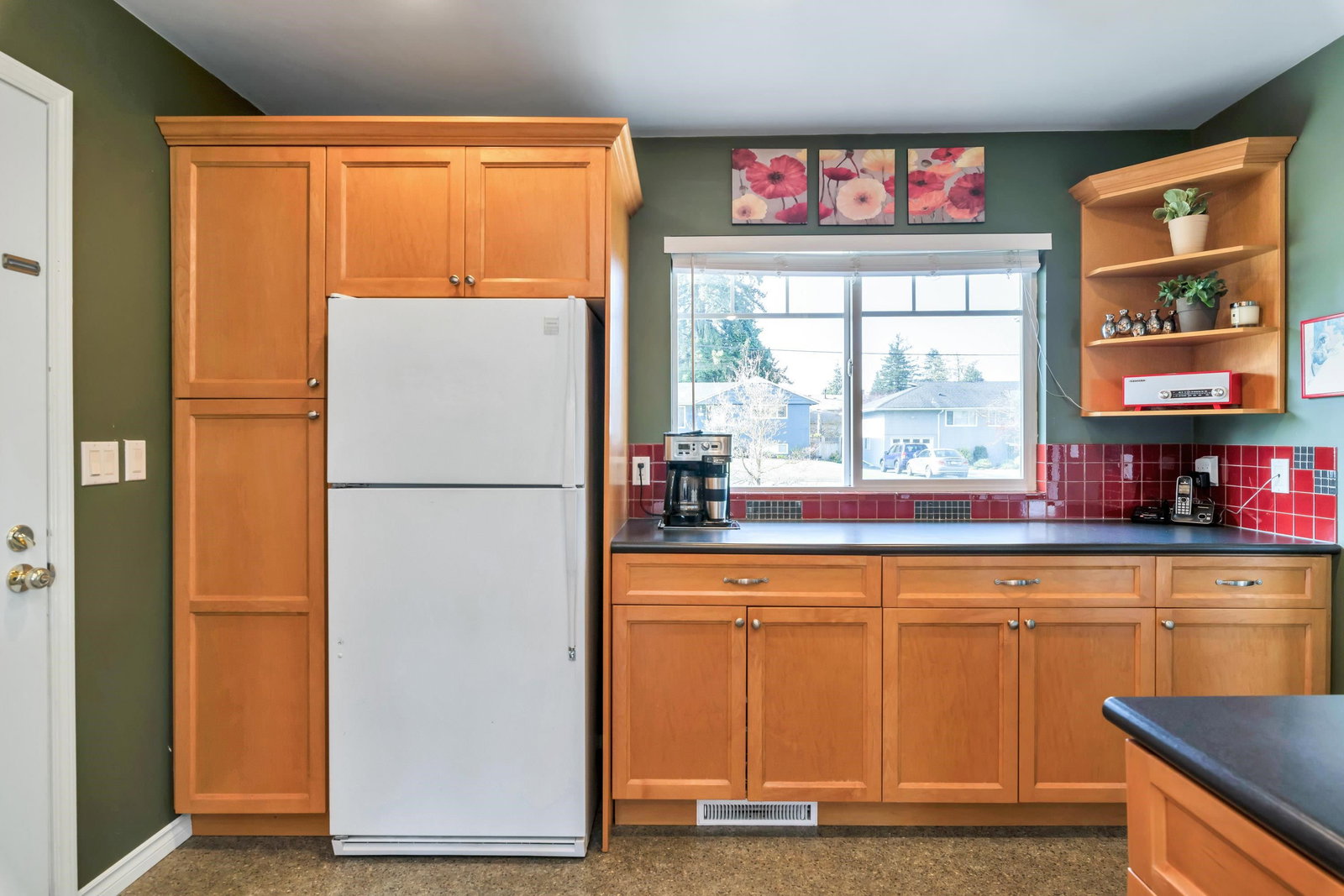 Listing Image 13