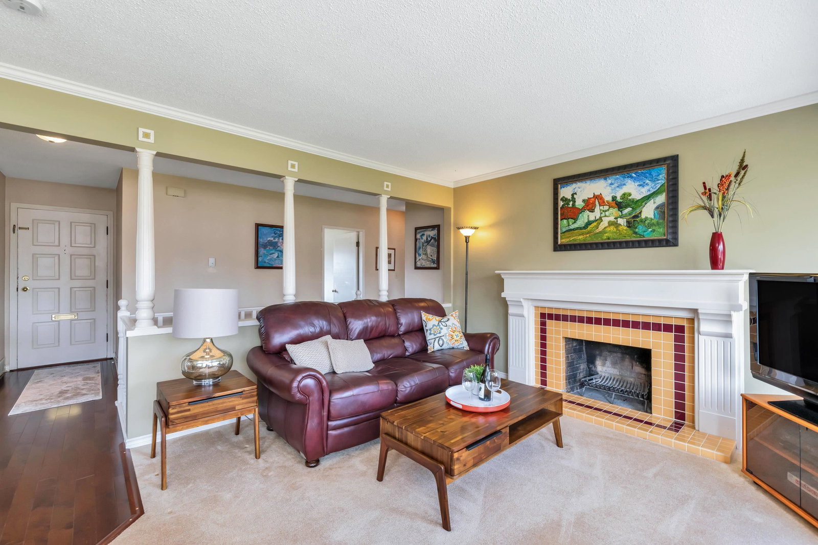 Listing photo 5