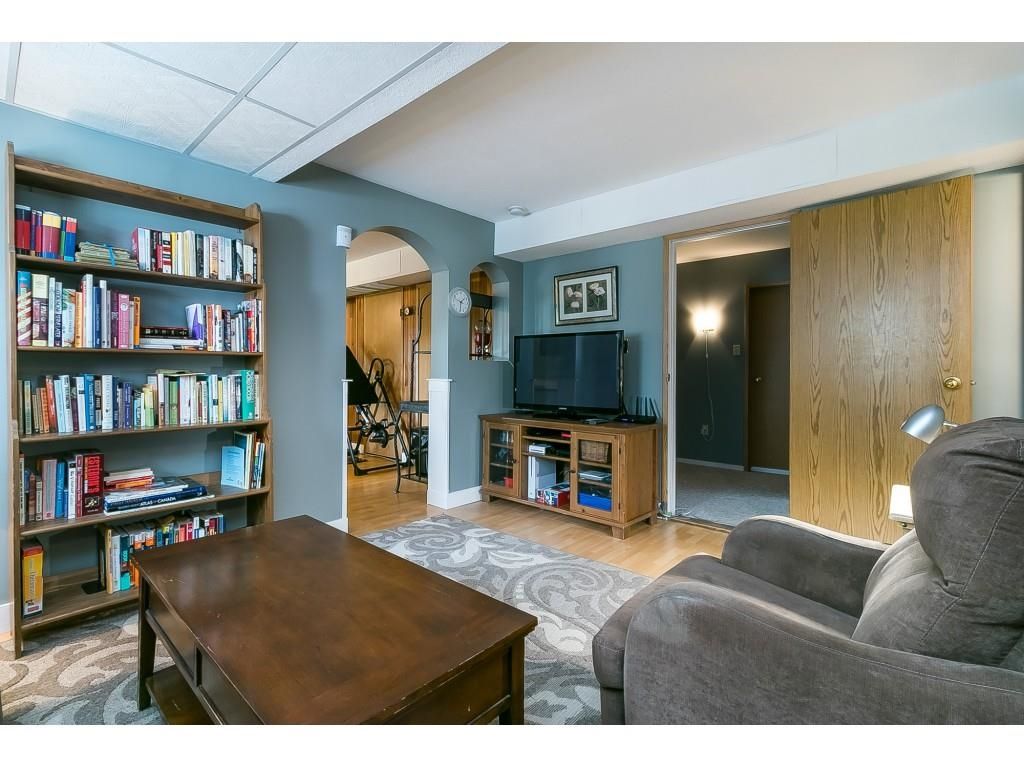 Listing Image 25