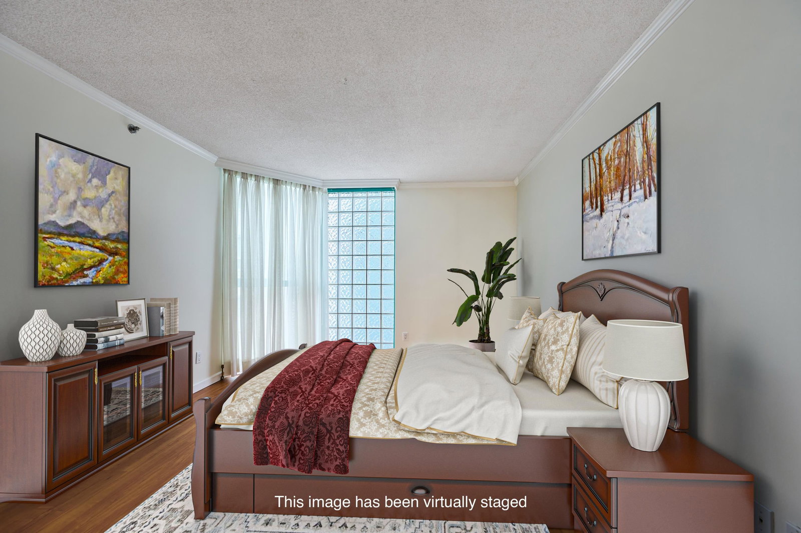Listing Image 11