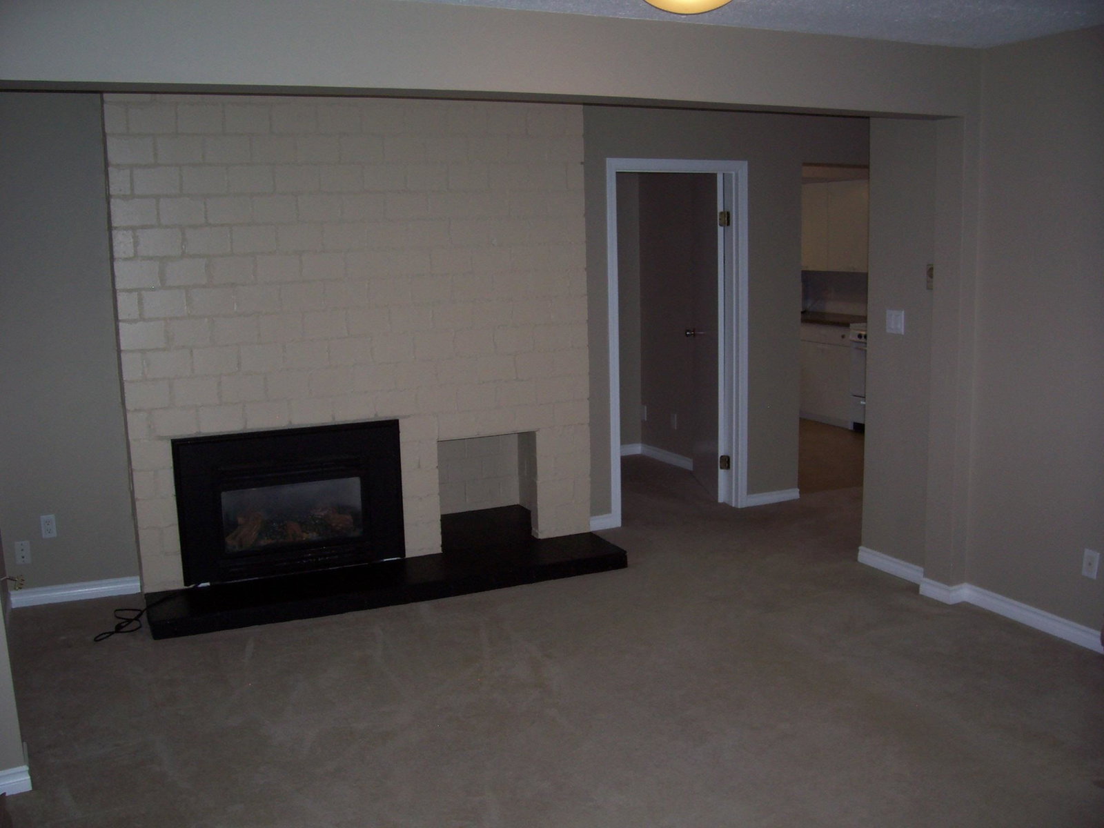 Listing Image 28