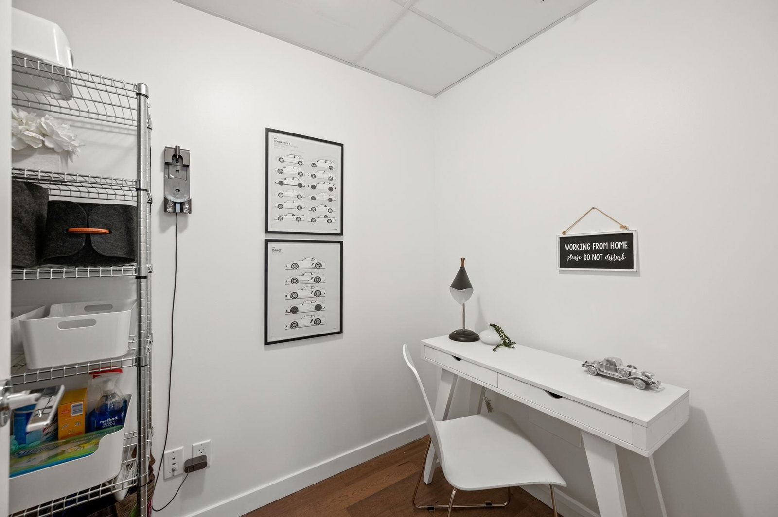 Listing Image 12