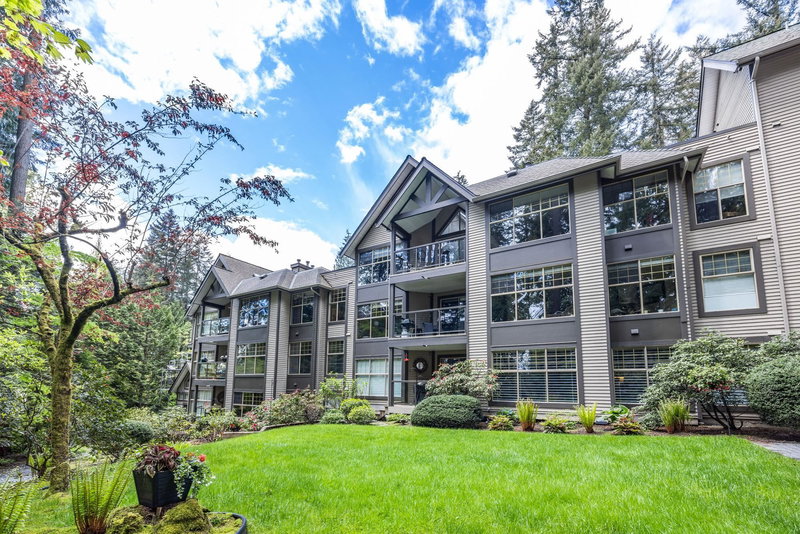201 - 180 Ravine Drive, Port Moody, V3H 4W4 | Image 3