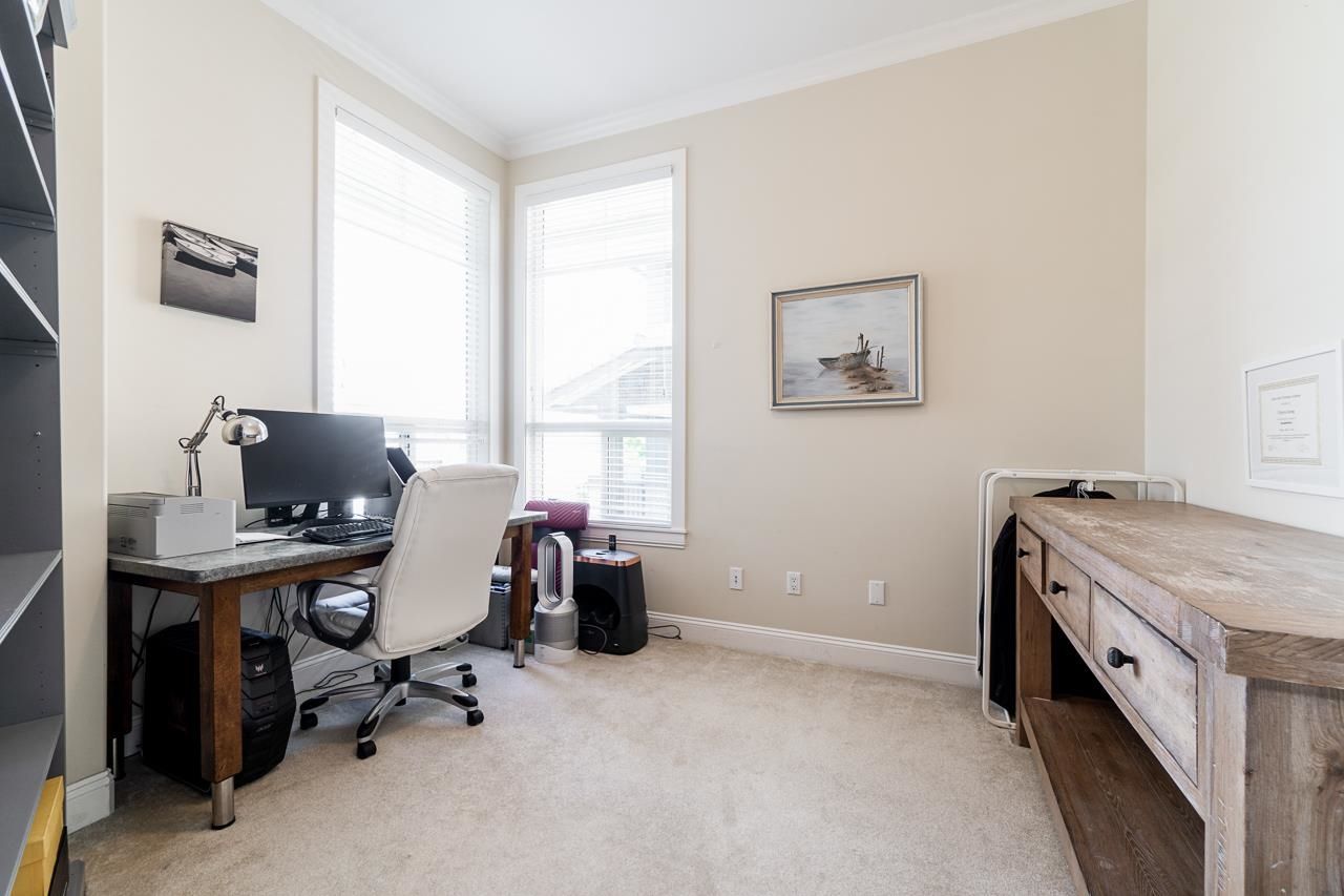 Listing Image 18