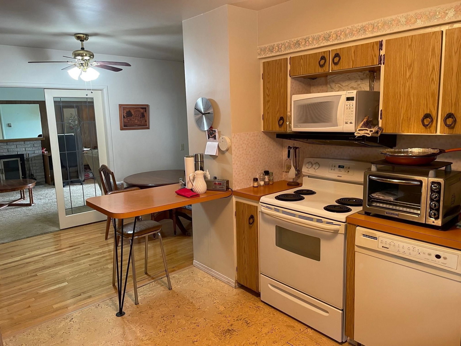 Listing Image 13