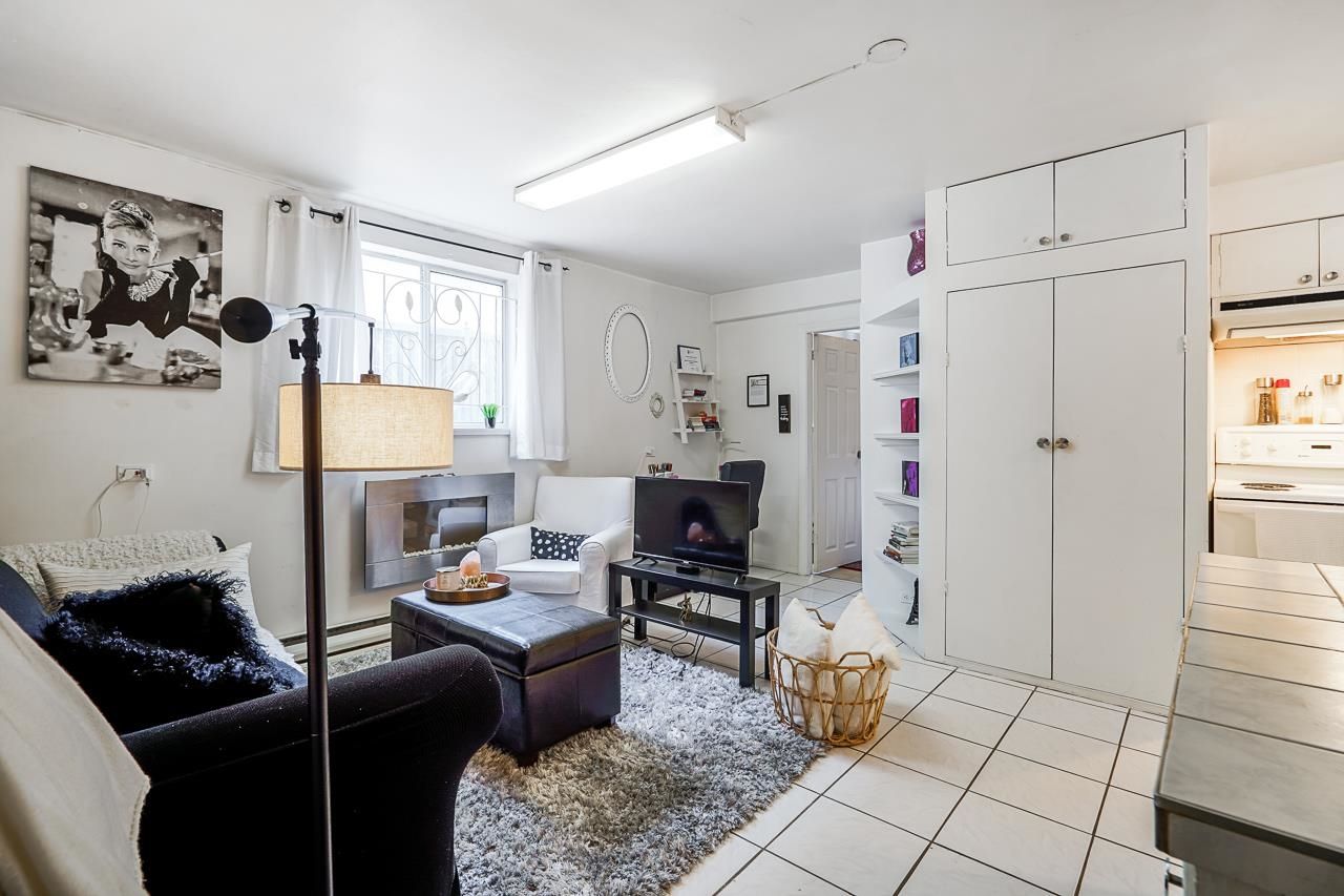 Listing Image 19
