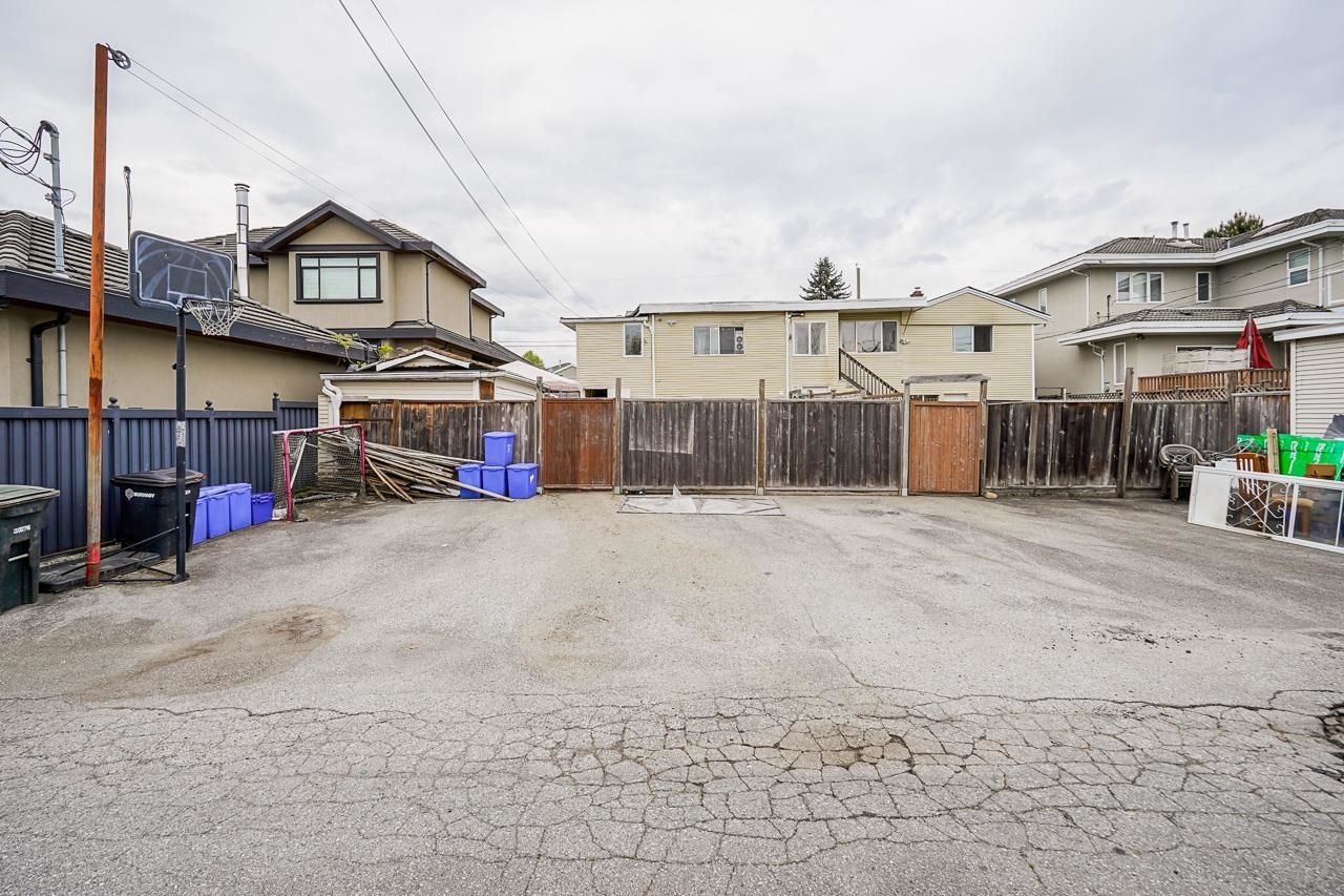 Listing Image 33