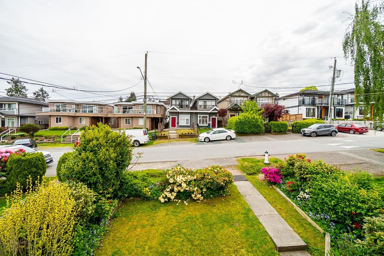 Listing Image 19