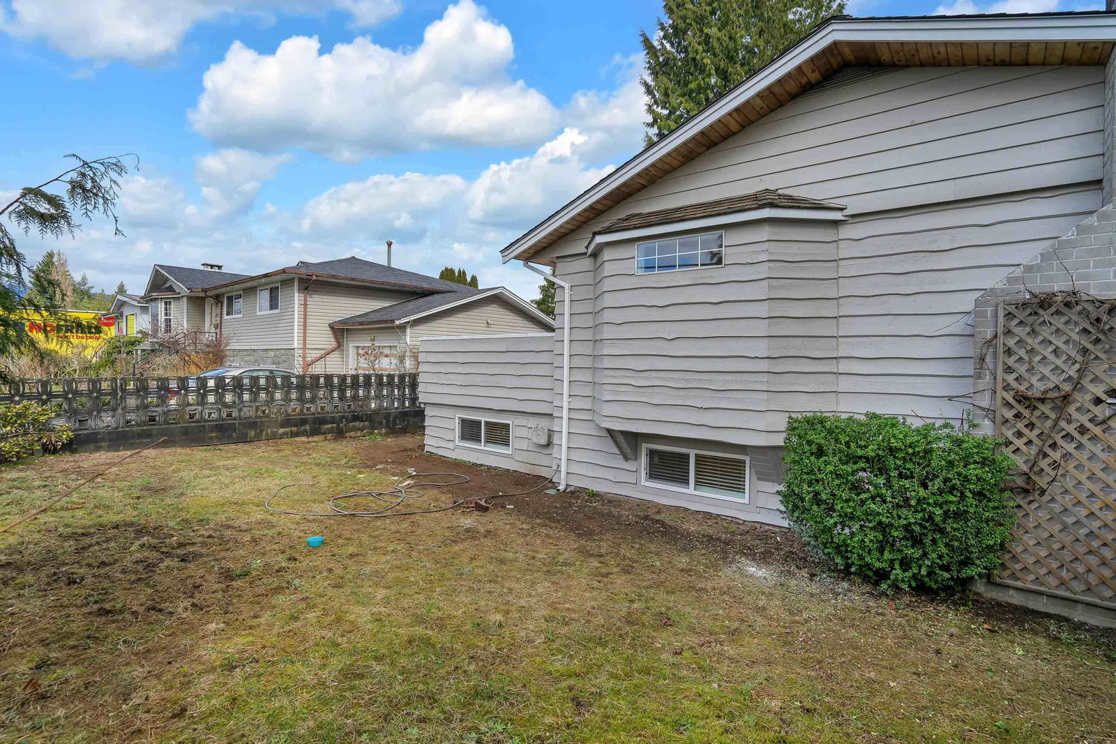 Listing Image 24